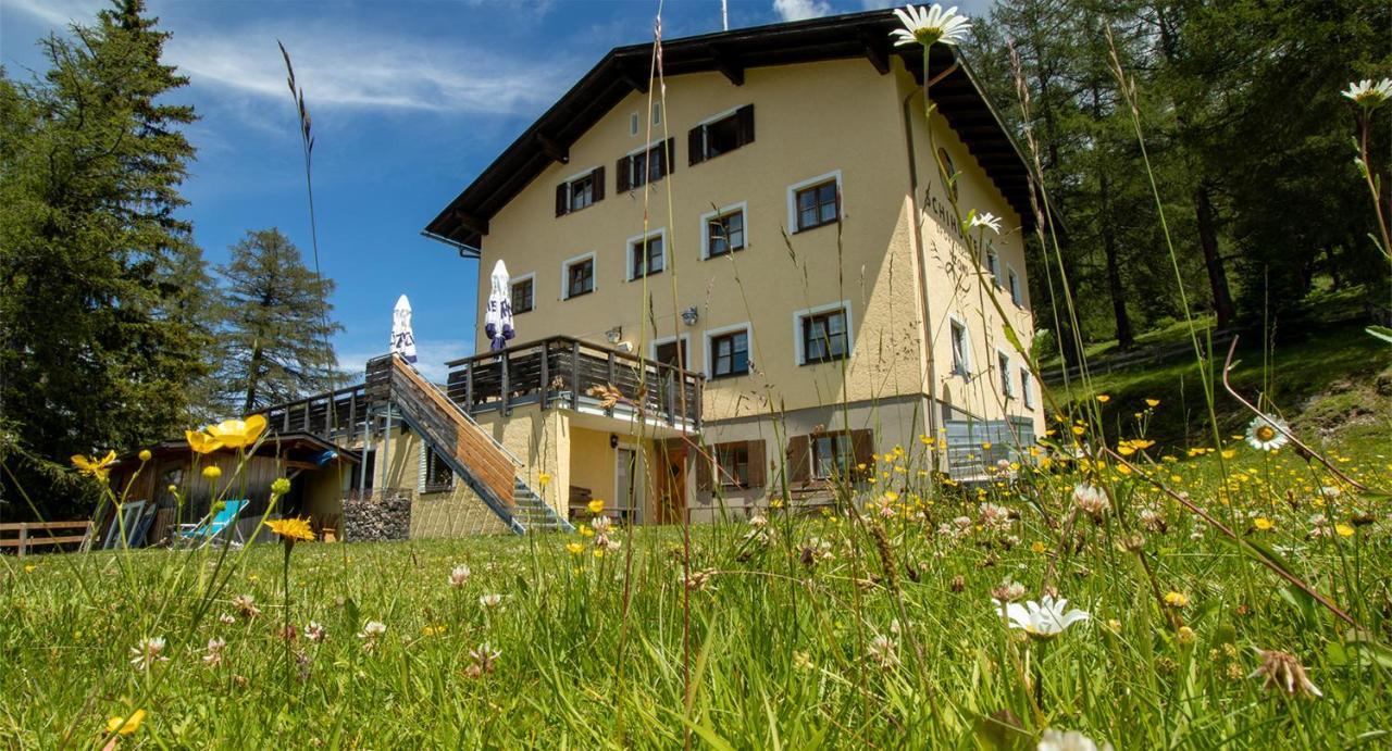Skihuette Zams Exteriör bild